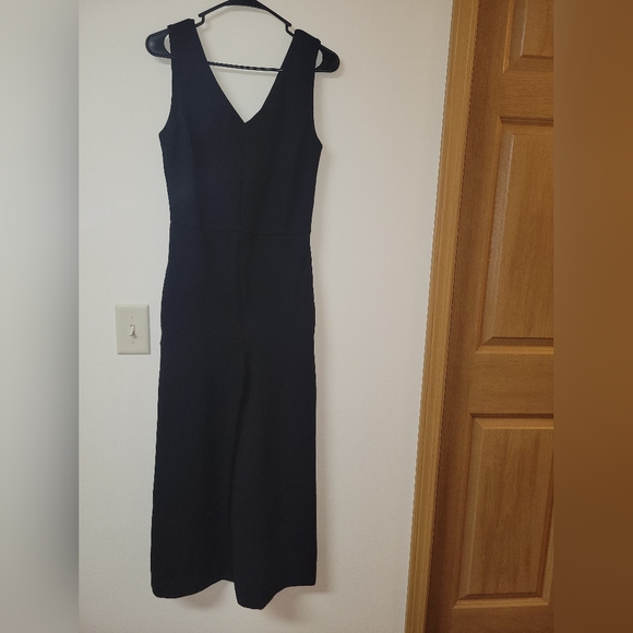 Lysee Black V Neckline Wide Leg Romper - Picture 7 of 14